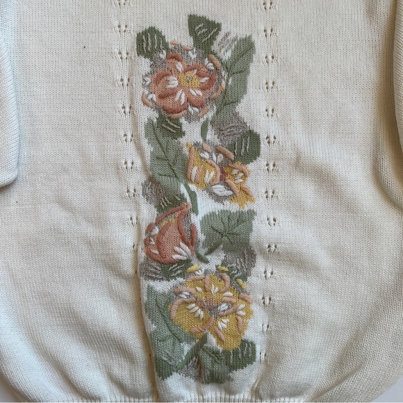 Vintage Liz Claiborne Embroidered Knit Top - Picture 3 of 6